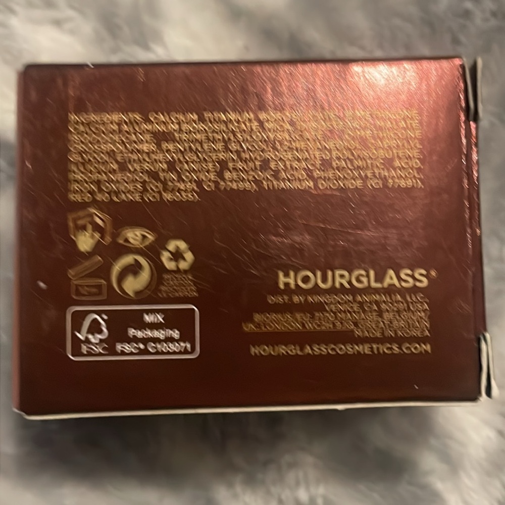 Hourglass - Picture 5 of 5